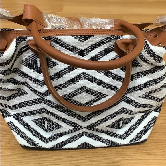 Tribe Alive new bag - Picture 2 of 4